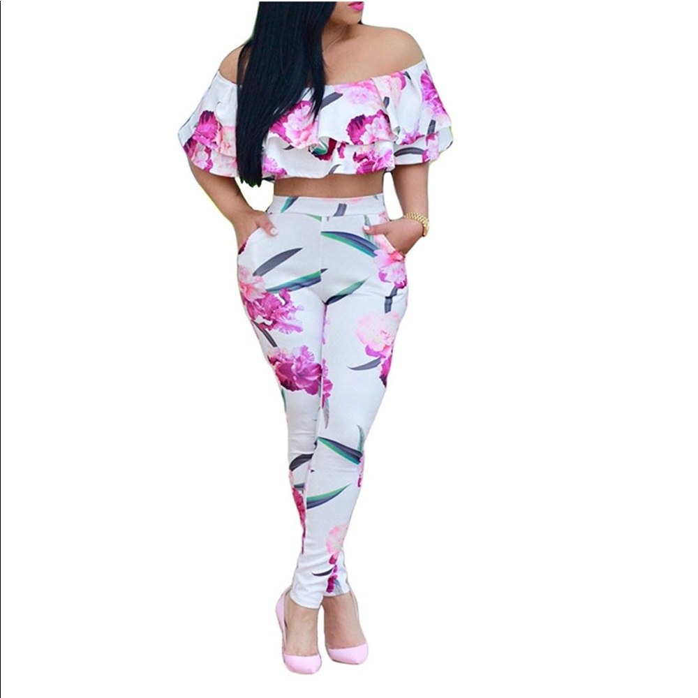 Two piece pant set